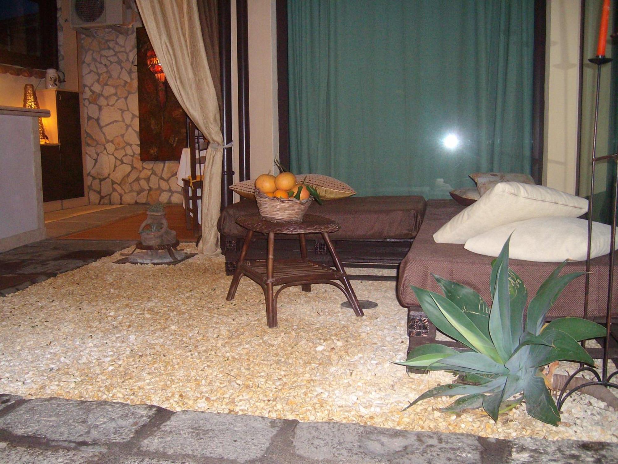 Villa Singola -Sole-Luna-Casavilladusoleil Acireale Luaran gambar