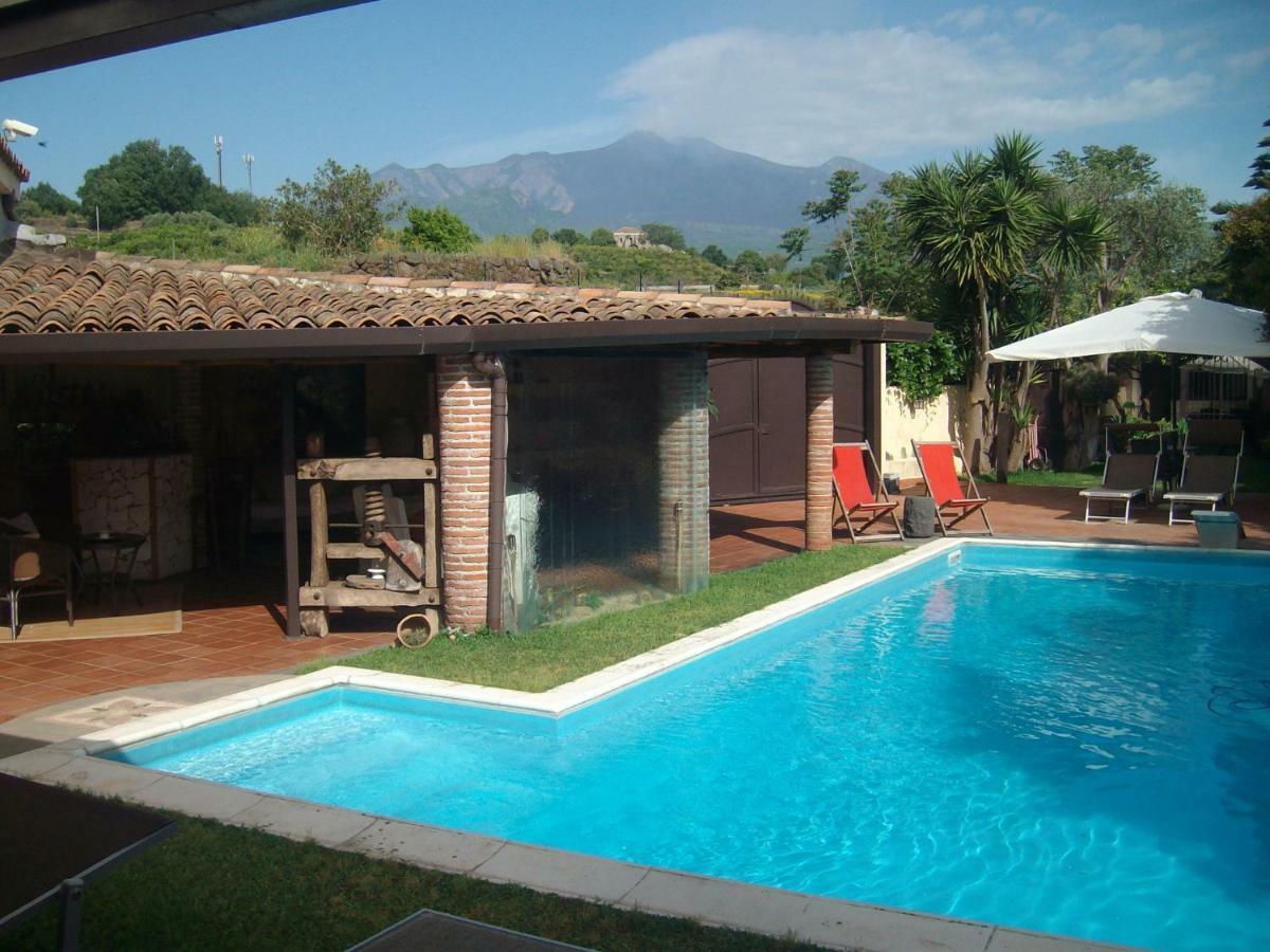 Villa Singola -Sole-Luna-Casavilladusoleil Acireale Luaran gambar
