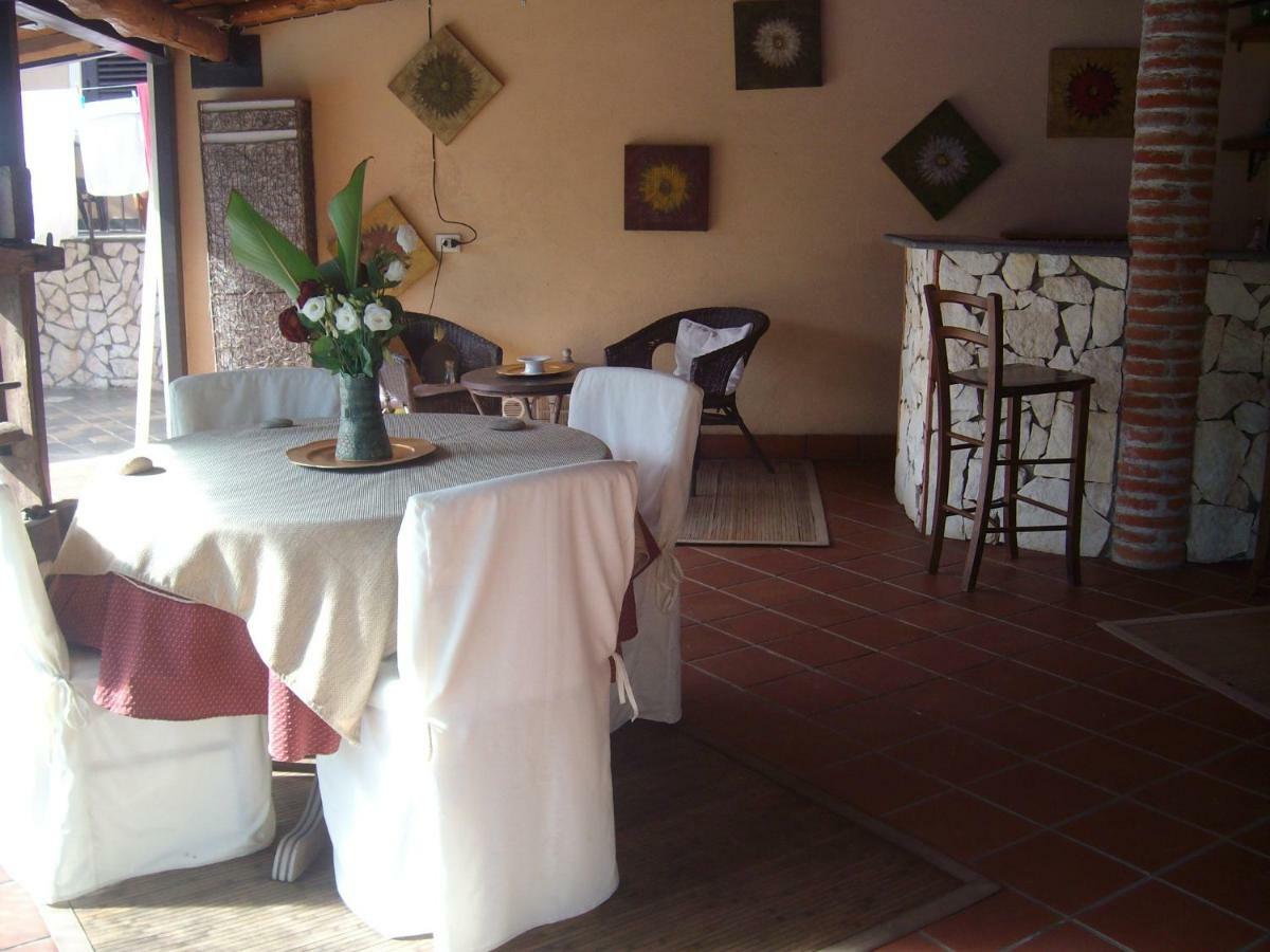 Villa Singola -Sole-Luna-Casavilladusoleil Acireale Luaran gambar