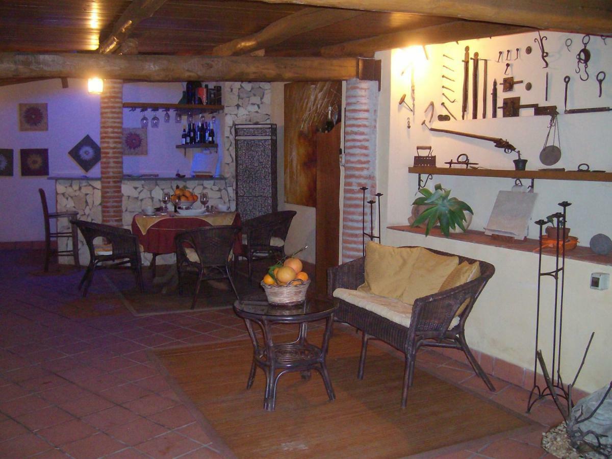 Villa Singola -Sole-Luna-Casavilladusoleil Acireale Luaran gambar
